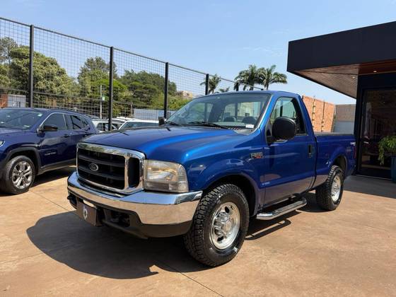 FORD F-250 4.2 XL 4X2 CS TURBO INTERCOOLER DIESEL 2P MANUAL FORD F-250 4.2 XL 4X2 CS TURBO INTERCOOLER DIESEL 2P MANUAL
